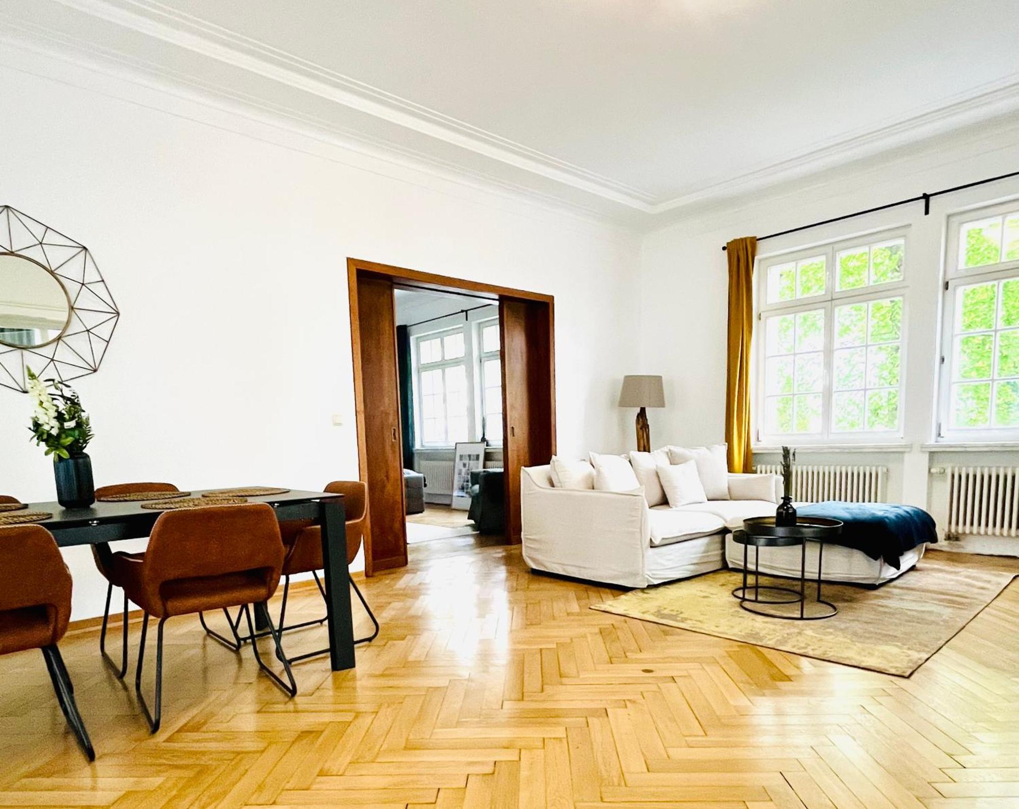 Luxusapartment Im Dichterviertel *Garten*Parkplatz*Wifi* Erfurt Luaran gambar