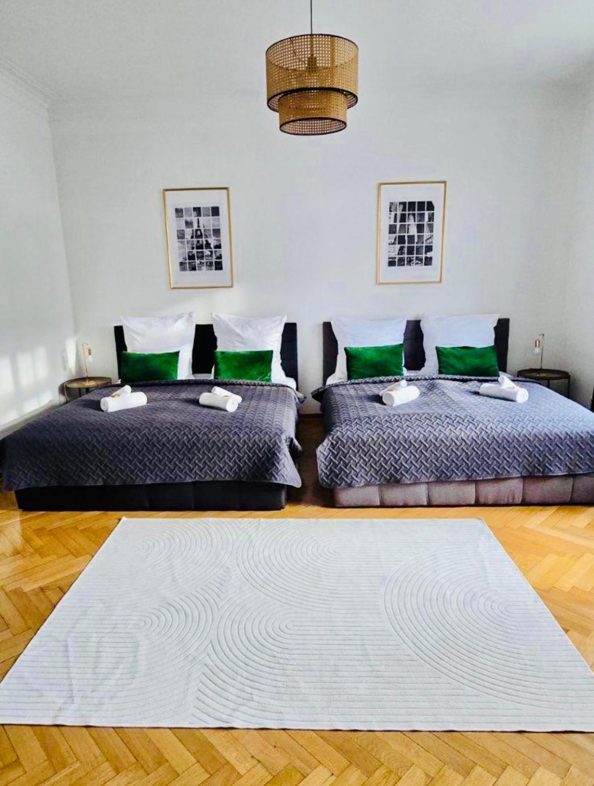Luxusapartment Im Dichterviertel *Garten*Parkplatz*Wifi* Erfurt Luaran gambar